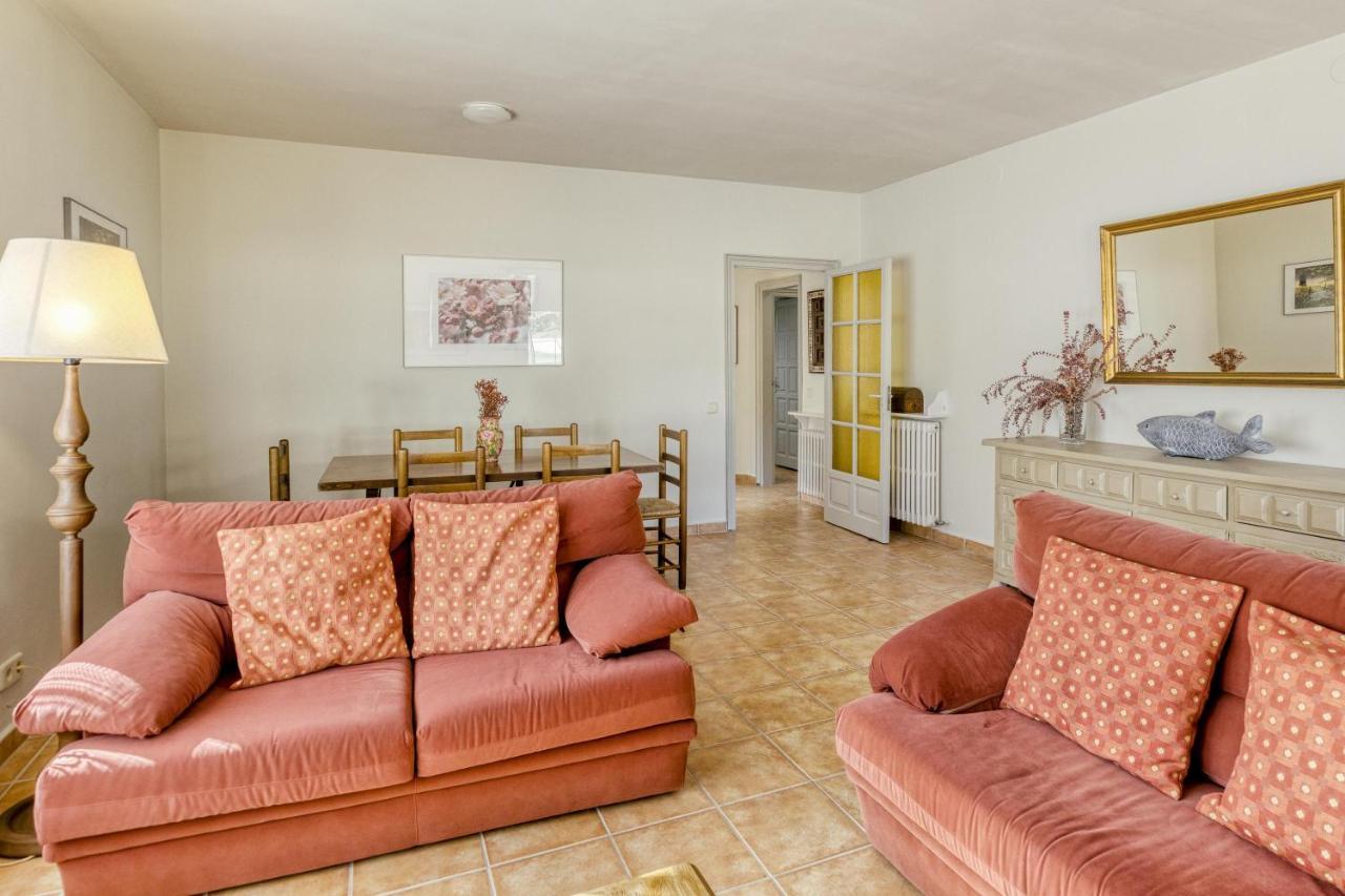 Apartamento Residencial 1º 1ª ベグール エクステリア 写真